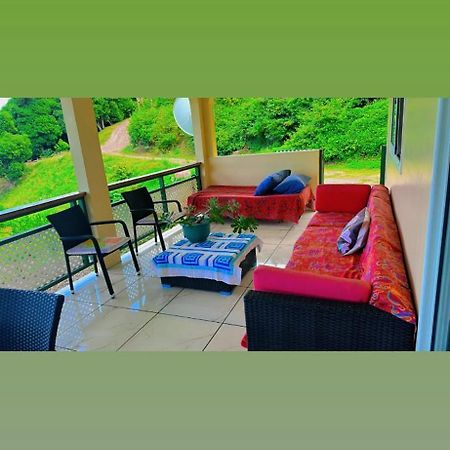 Punaei Lodge Atuona ภายนอก รูปภาพ