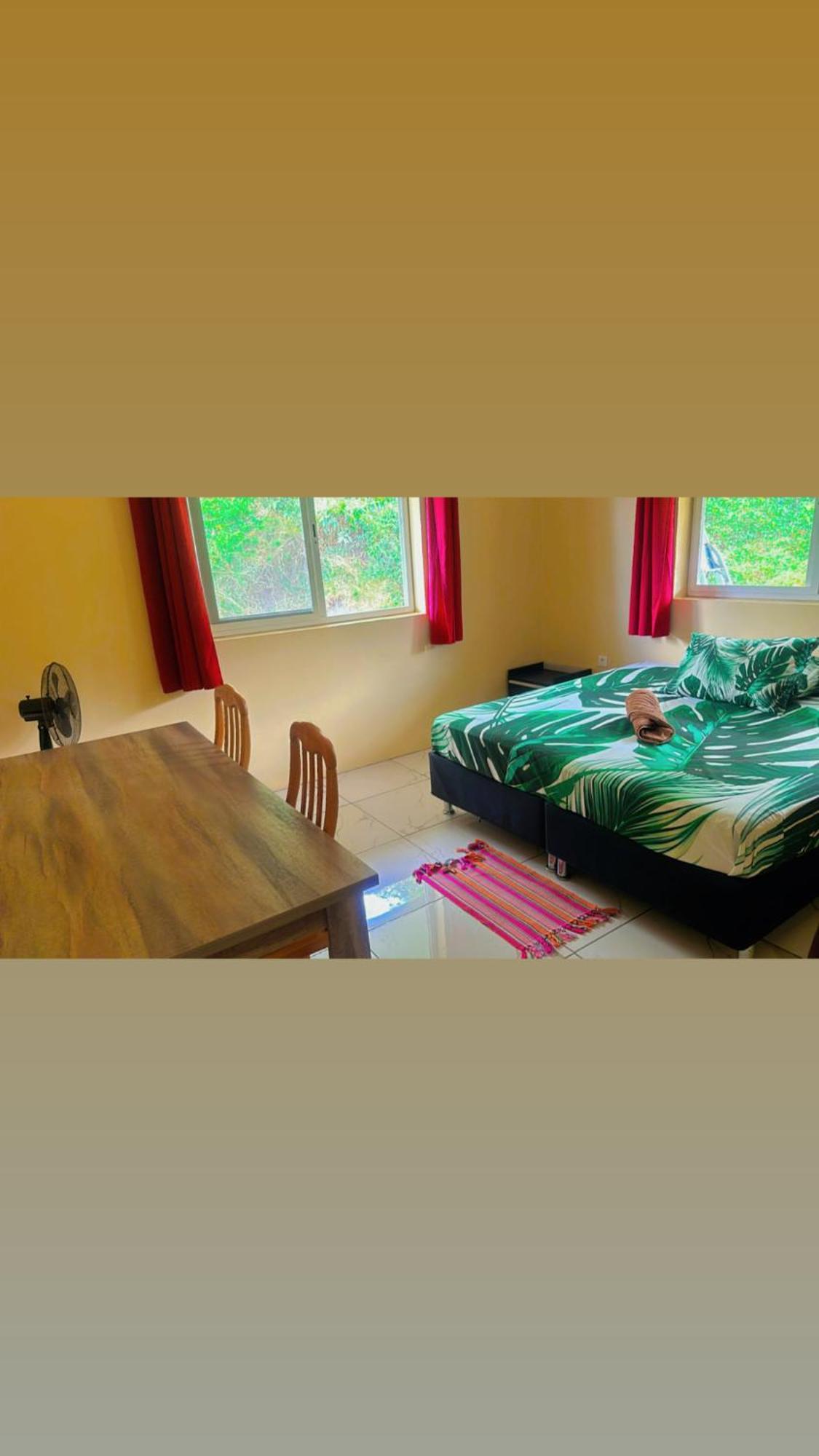 Punaei Lodge Atuona ภายนอก รูปภาพ